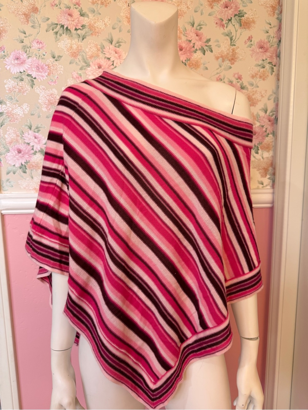 Y2K Striped Pink Off-Shoulder Women’s Sweater Poncho
